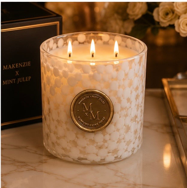 Coastal Manor 28 Ounce Candle